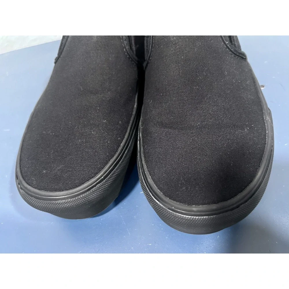 Vans Asher Classic Slip On Skate Shoes Blackout Triple Black  Wms 9 Barely Worn